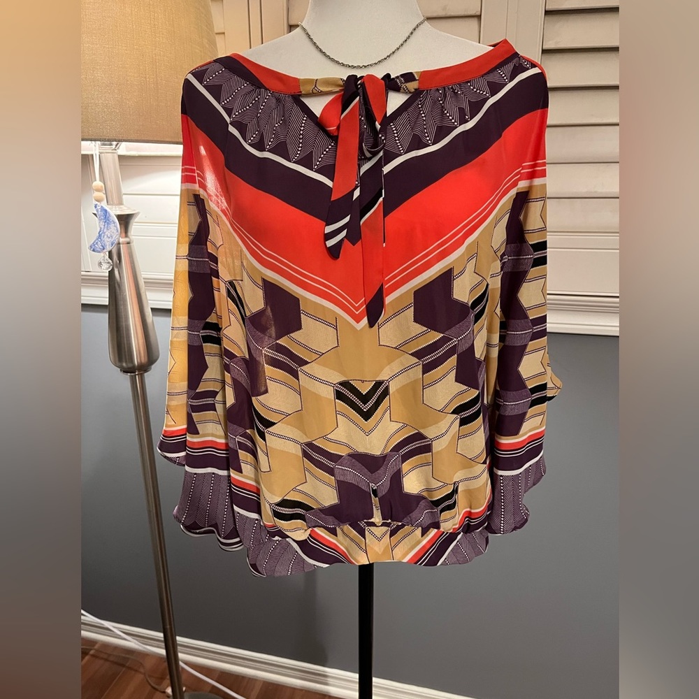Beautiful Colorful size L butterfly sleeve blouse